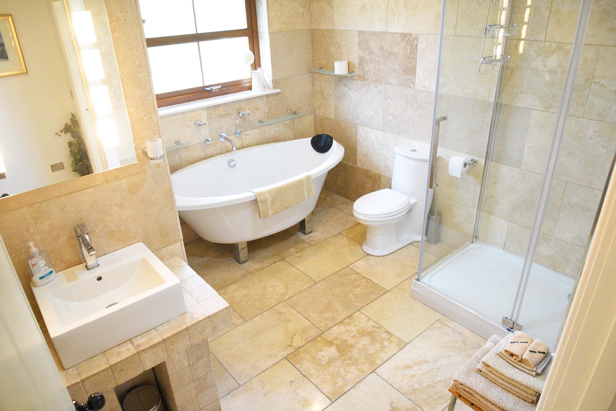 Luxury 5 Star Bathroom Accommodation on the Isle of Skye